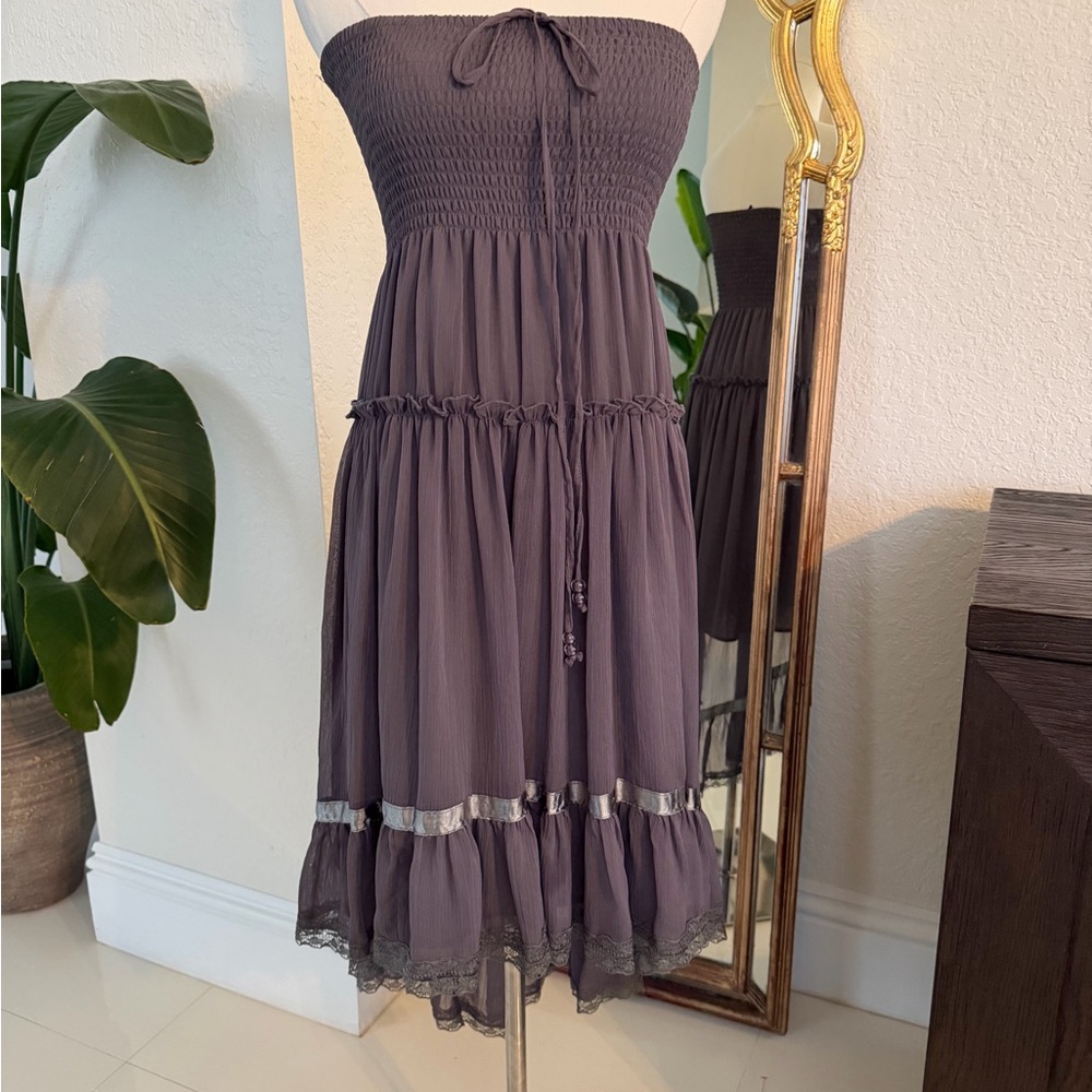 Lapis Strapless Lavender Tiered Smocked Midi Dress S